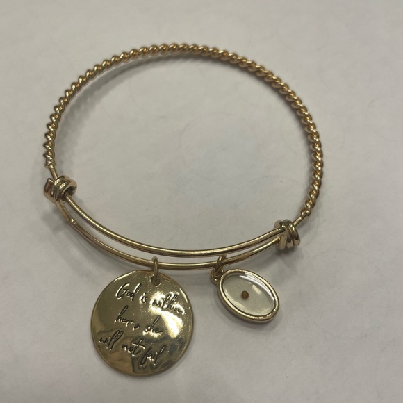 God Is Within Her, She Will Not Fail bracelet - Picture 2 of 3
